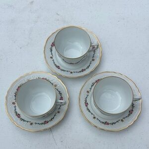 Vintage Floral Mug Set of 3 with Gold Trim